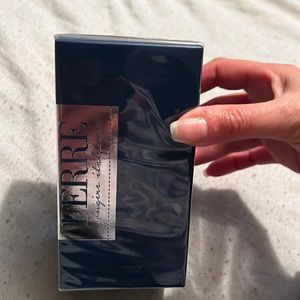 Ferre gianfranco sealed